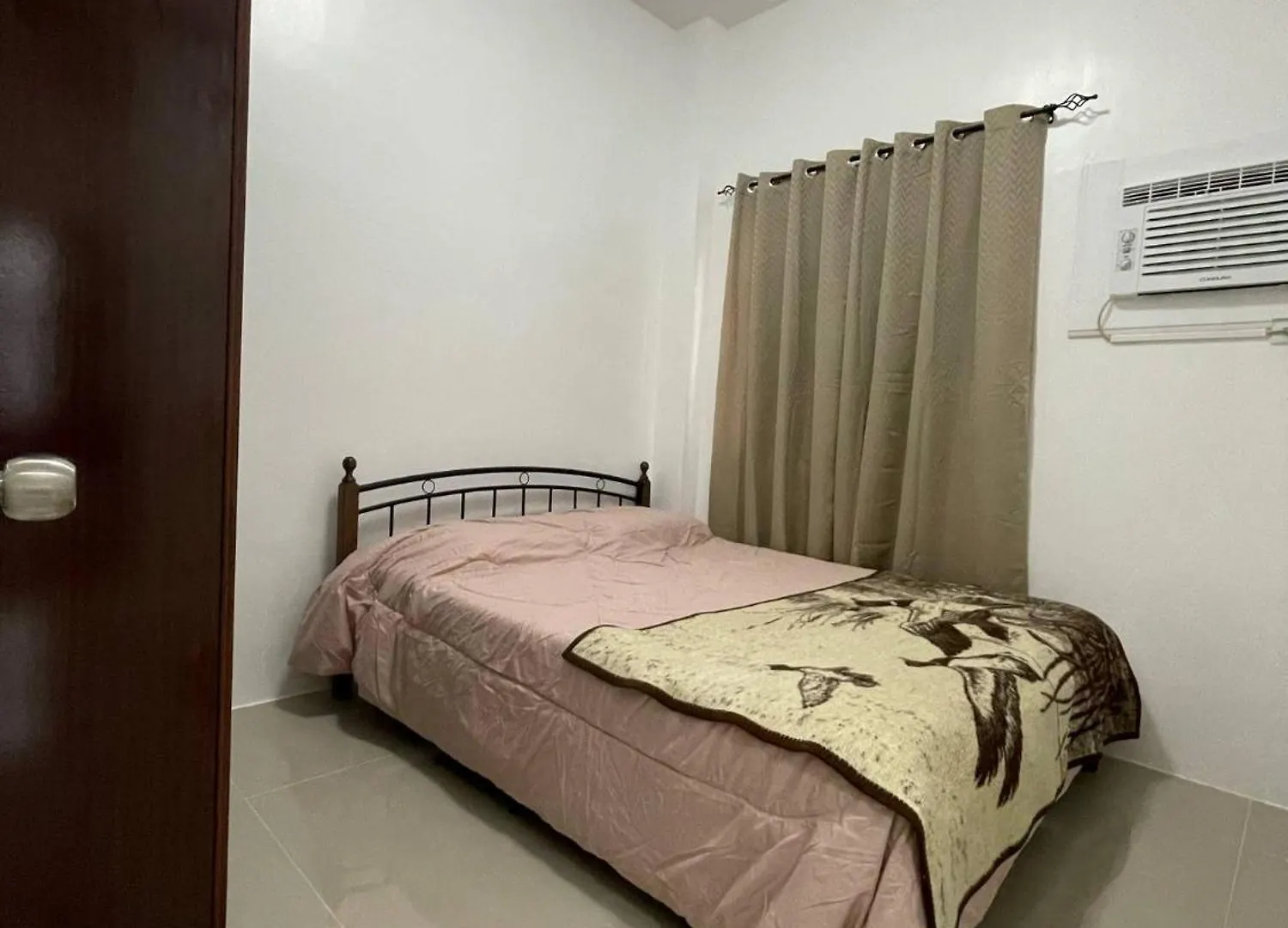 Staycation At Panglao Royal Residence 다우이스 펜션